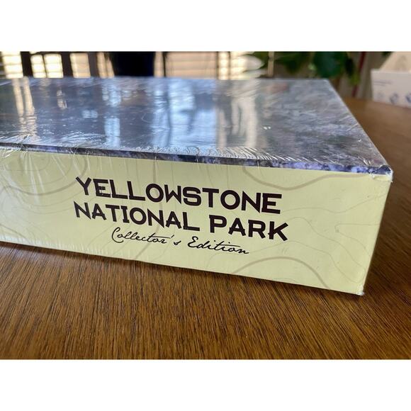 Monopoly Board Game Yellowstone National Park Collectors Edition New & Sealed - Picture 3 of 4